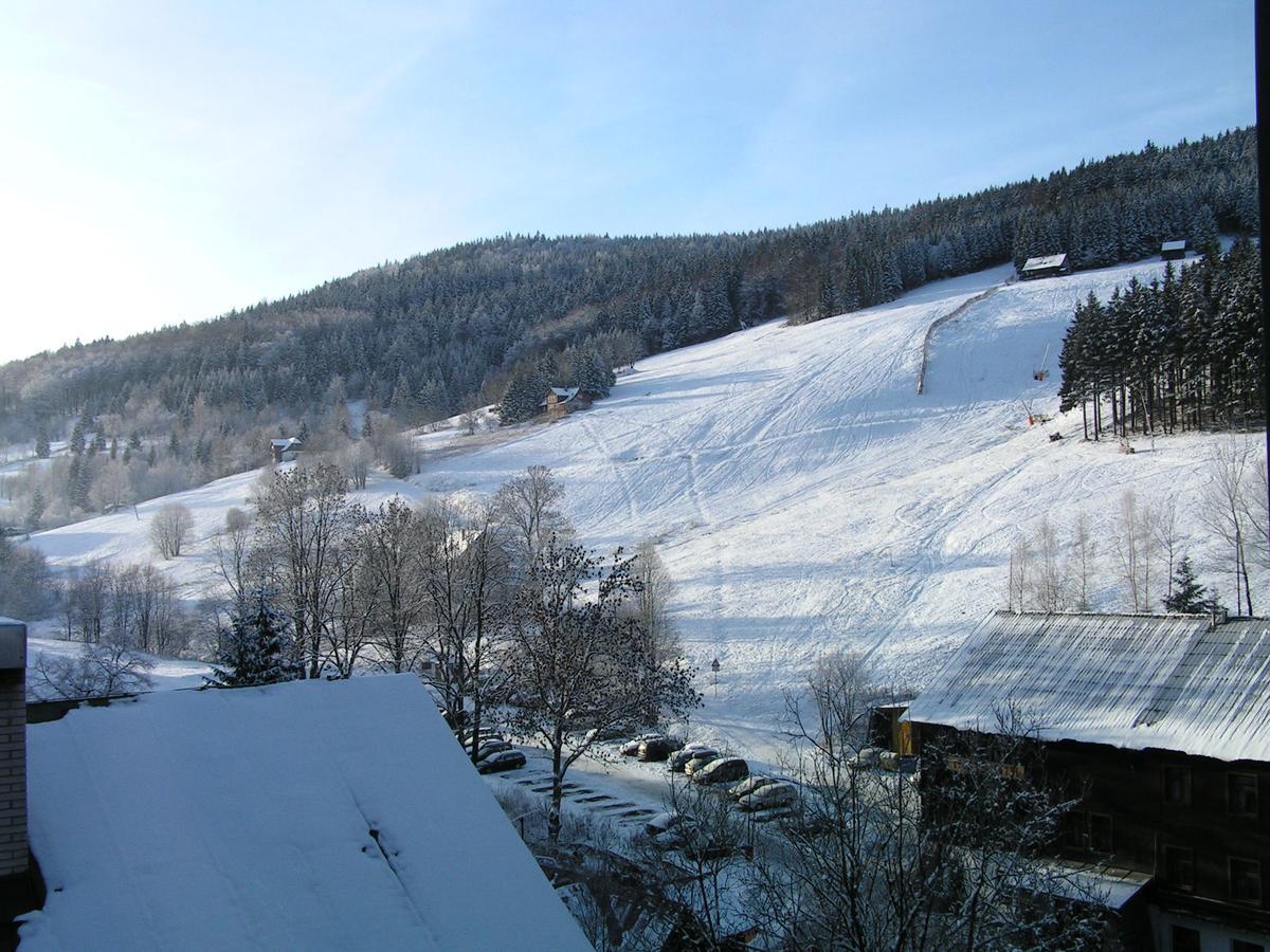Apartmany Gryf Harrachov Bagian luar foto